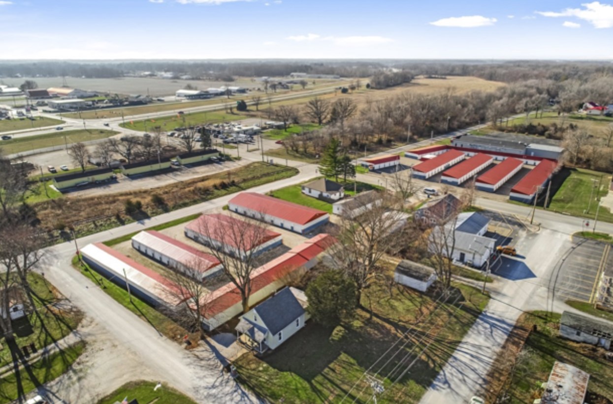 Self-storage facility in Danville, IL